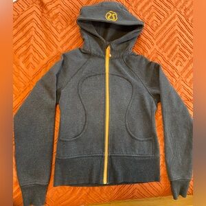 Lululemon Scuba Size 8 Gray